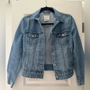 Women’s Levi’s Jacket